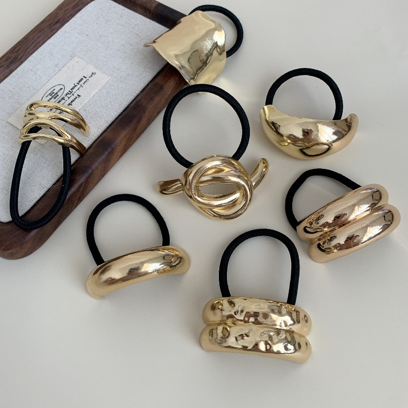 Wrap Ring Gold - Elásticos de Cabelo Geométricos Metálicos: Design