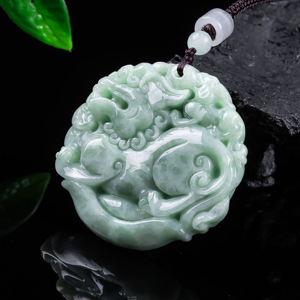 Women Accessories For Gift - Colar com Pingente Pixiu de Jadeíta