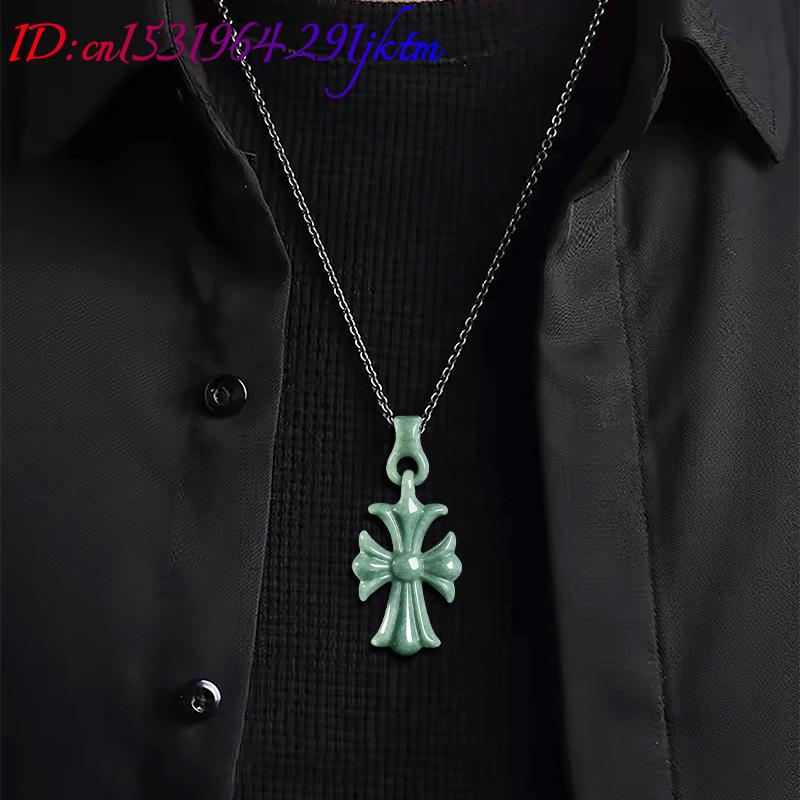 Colar com Pingente de Cruz em  - Women Accessories Jewelry avaliação e preço