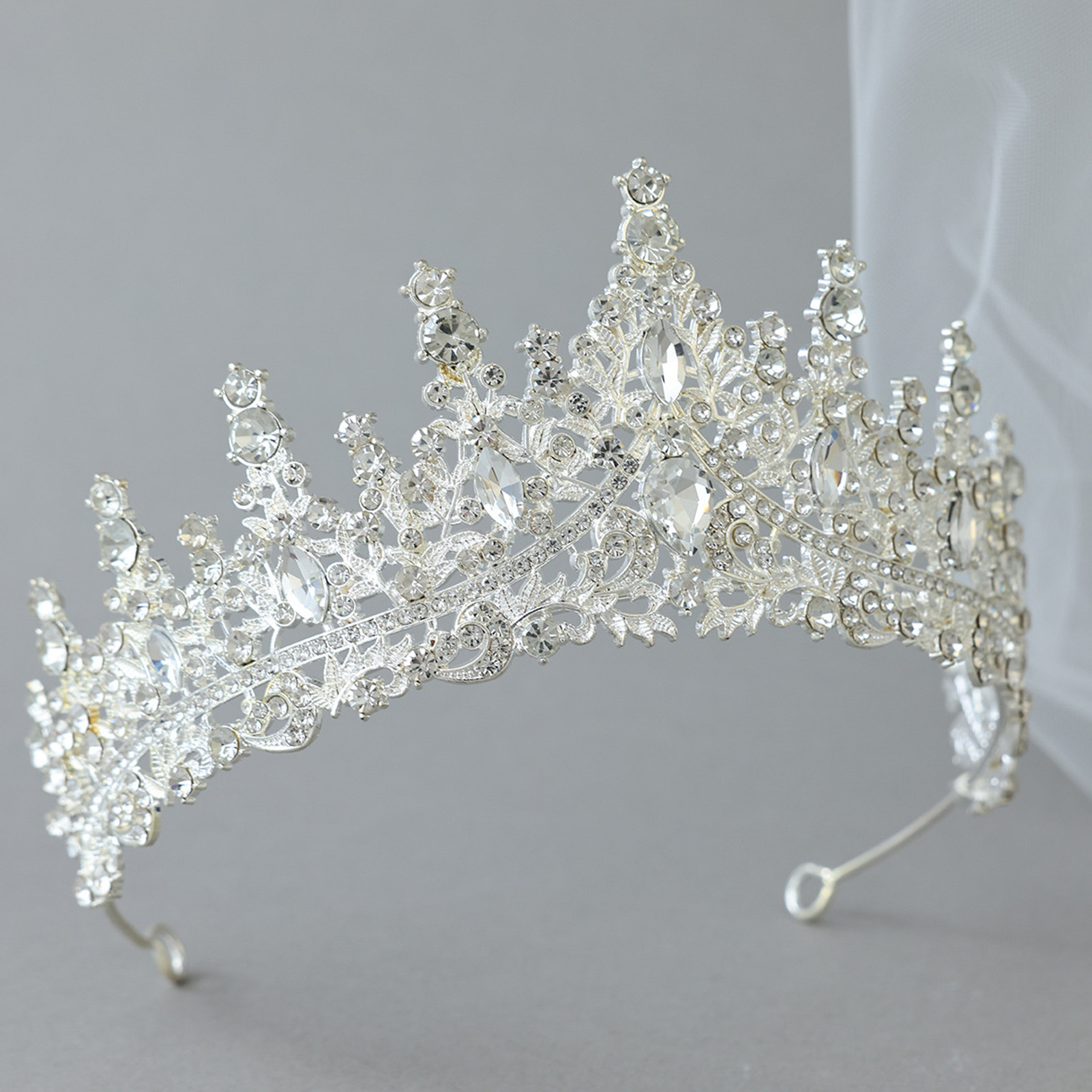 Coroa de Noiva com Strass Bril - Women Accessories Jewelry avaliação e preço